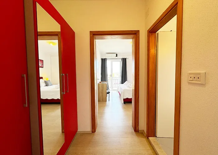 Hvar Sunny Hill Apartment *